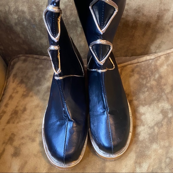 Vintage Y2K black and gold knee high flat boots - Picture 8 of 11